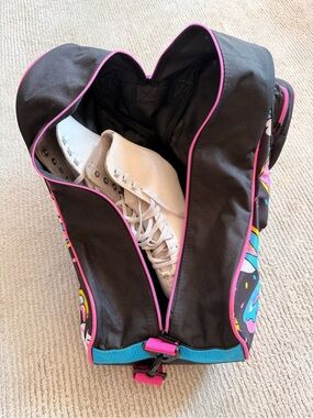 Pacer Skate Bag with Black and Pink Unicorn Donut Design and Adjustable Strap